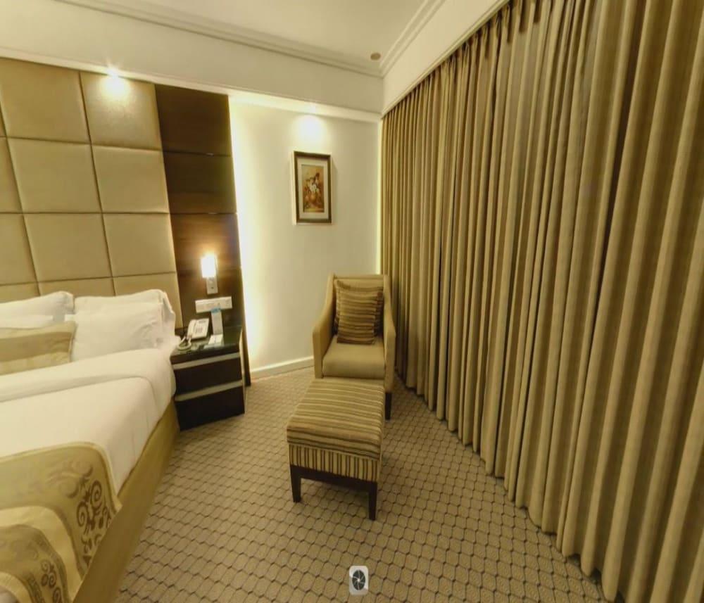 Hotel Agrabad 치타공 외부 사진